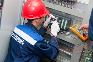 Специалисты АО "ЭНЕРГОСЕРВИС" приняли участие в конкурсе профмастерства